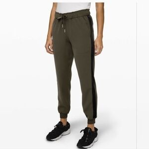 lululemon athletica black Track Pants